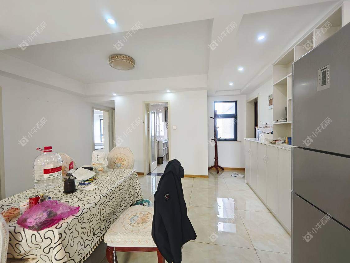 镇江荣城国际一期在售二手房源室内图_小牛看房