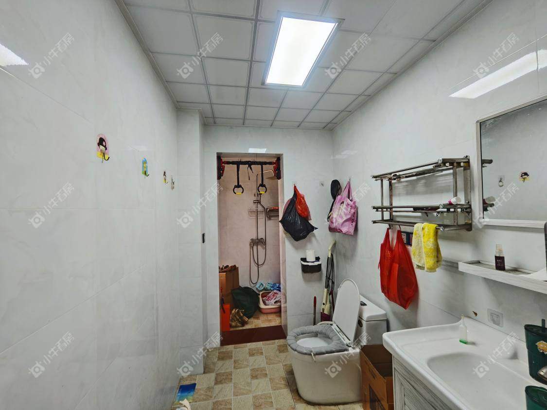 镇江天悦名城在售二手房源室内图_小牛看房