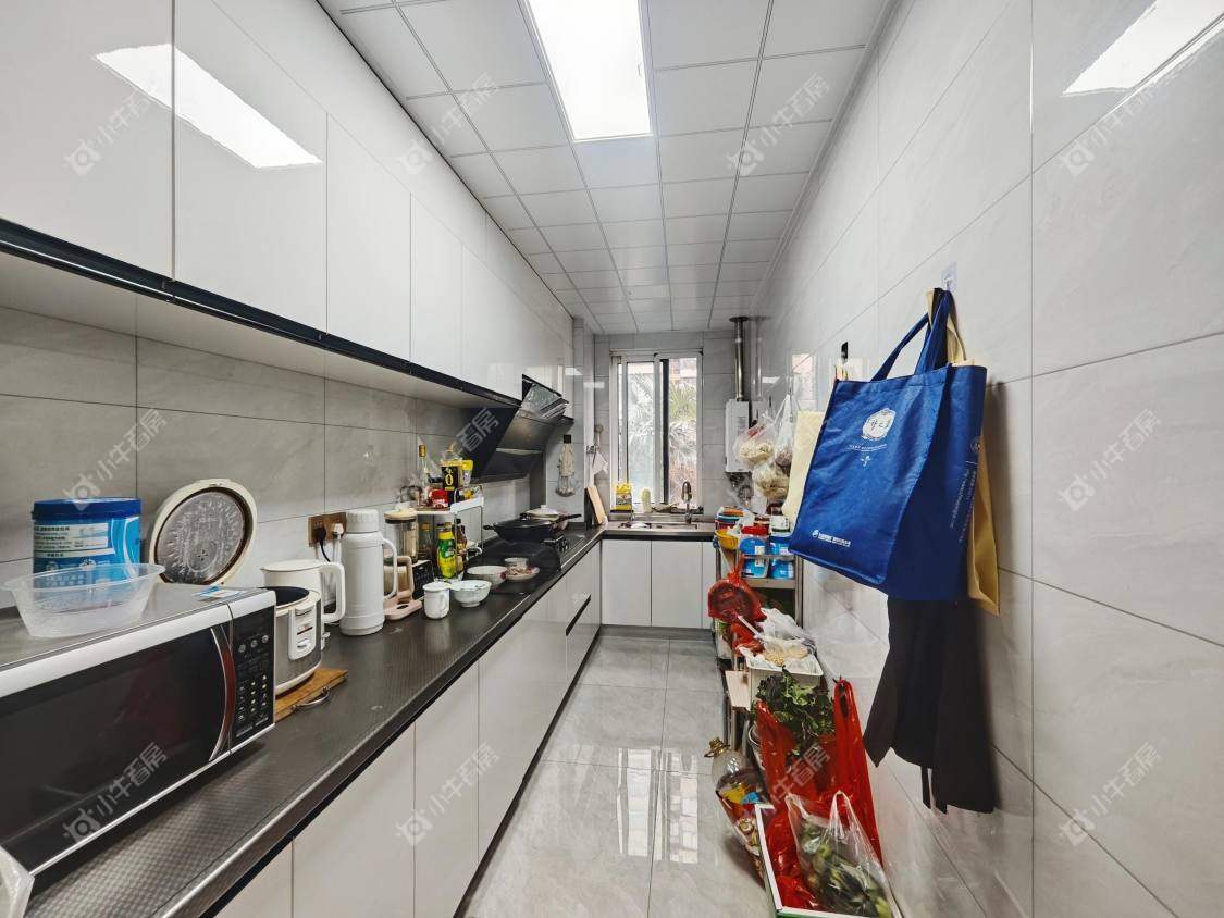 镇江城市绿洲在售二手房源室内图_小牛看房