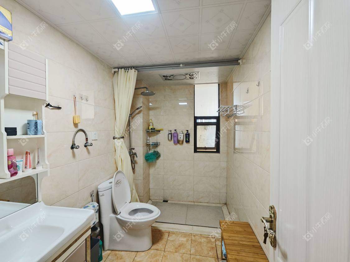 镇江华都锦城在售二手房源室内图_小牛看房