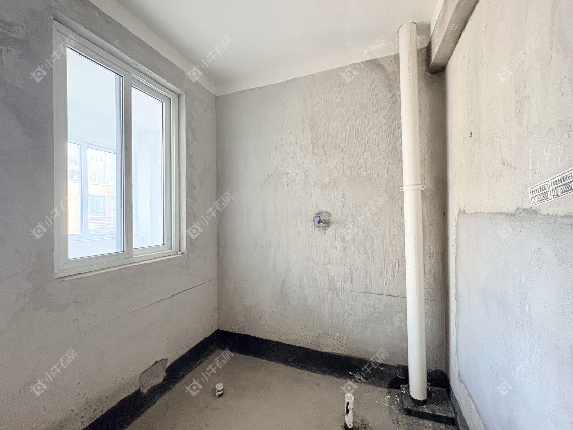 镇江和谐里在售二手房源室内图_小牛看房