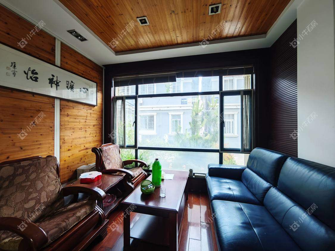 镇江阳光花园（丹阳）别墅区在售二手房源室内图_小牛看房