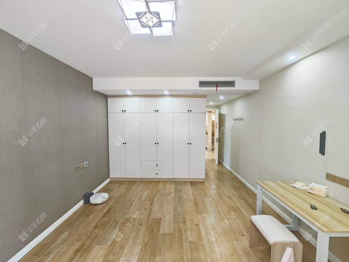 镇江汇金天地在售二手房源室内图_小牛看房