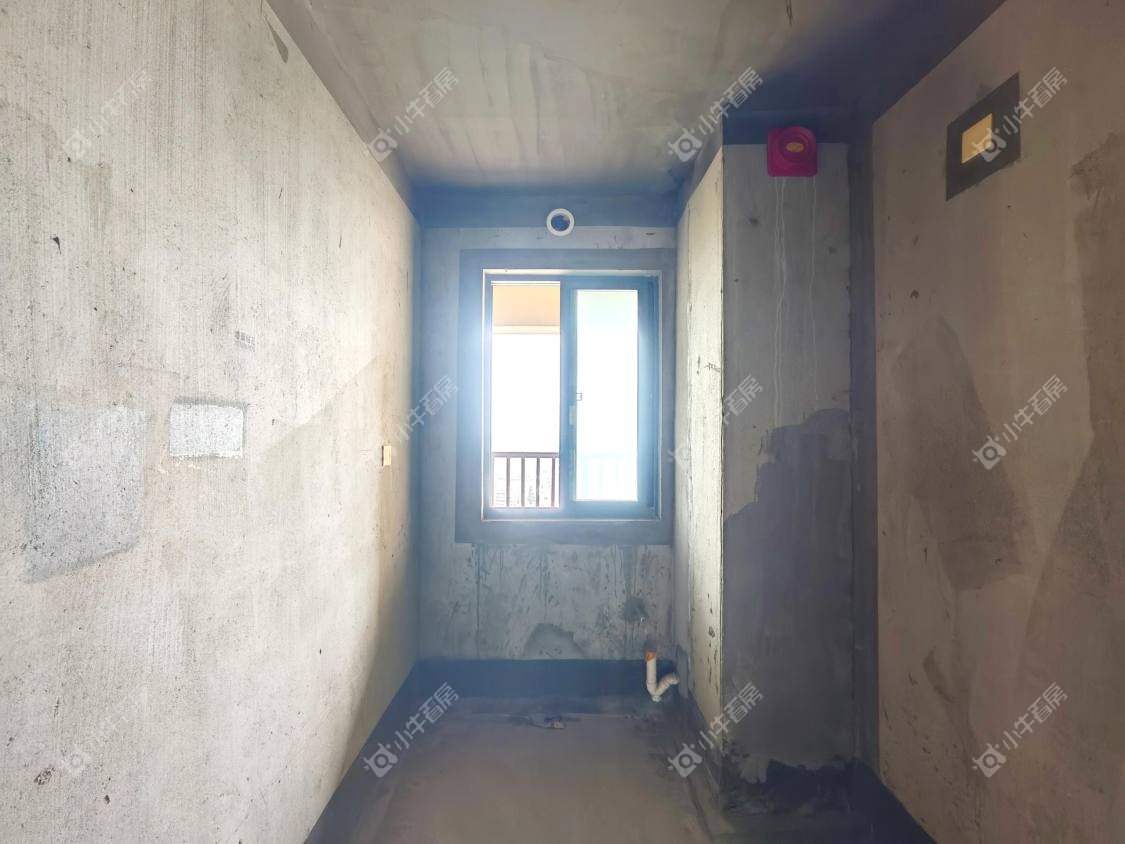 镇江荣城国际一期在售二手房源室内图_小牛看房