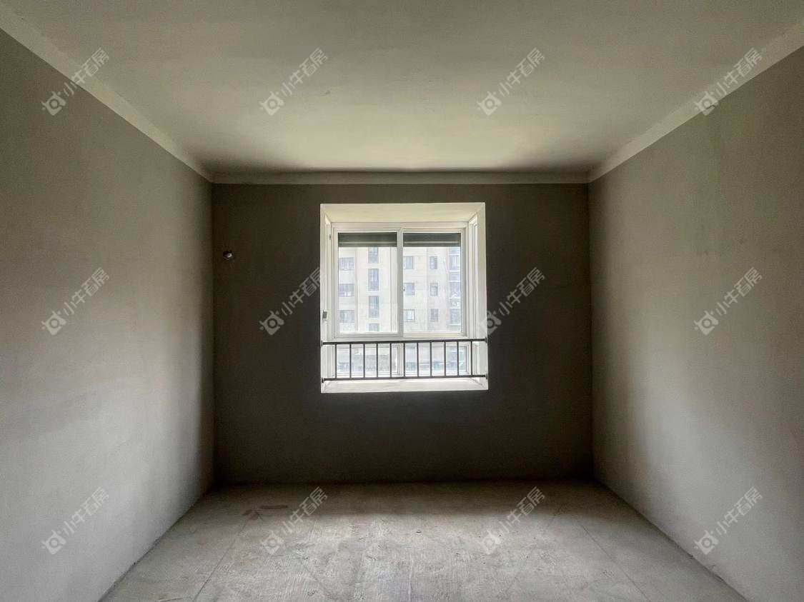 镇江和谐里在售二手房源室内图_小牛看房