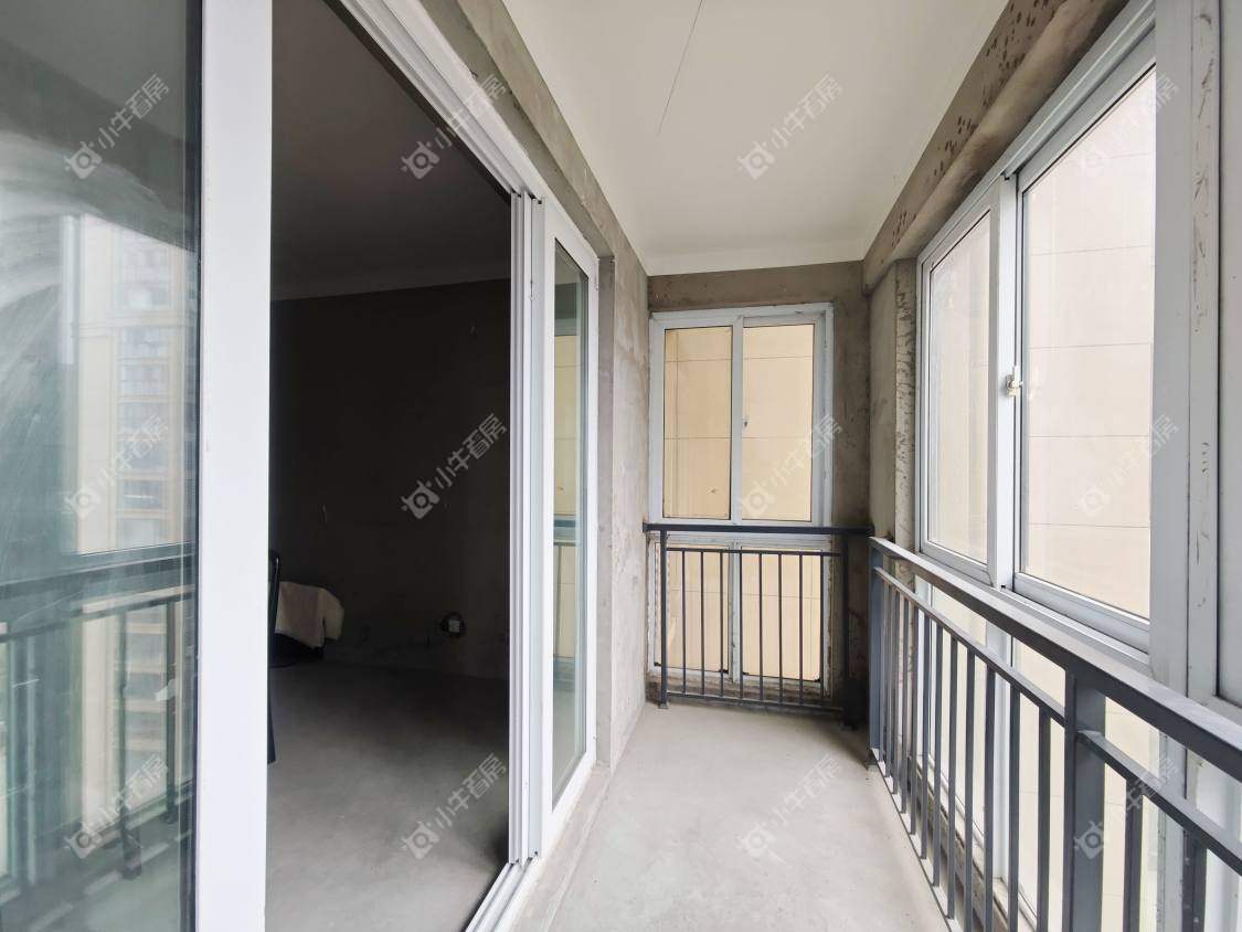 镇江汇金天地在售二手房源室内图_小牛看房