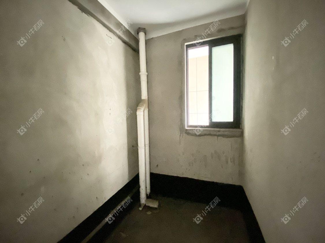 镇江滨河凤凰城在售二手房源室内图_小牛看房