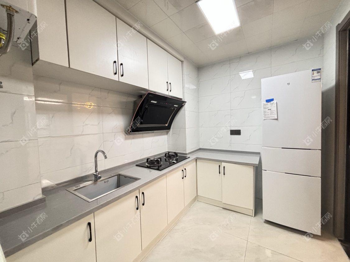 镇江凤熹台在租房源室内图_小牛看房