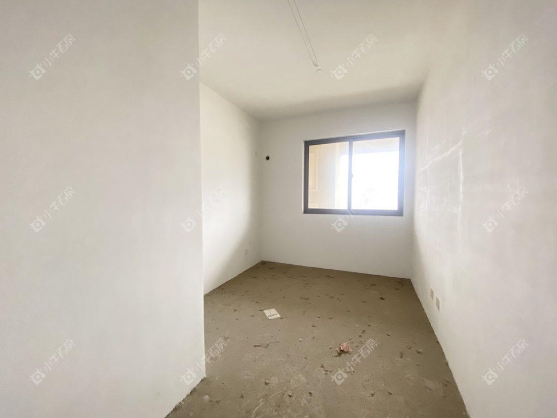 镇江荣城国际（藏龙御景）在售二手房源室内图_小牛看房