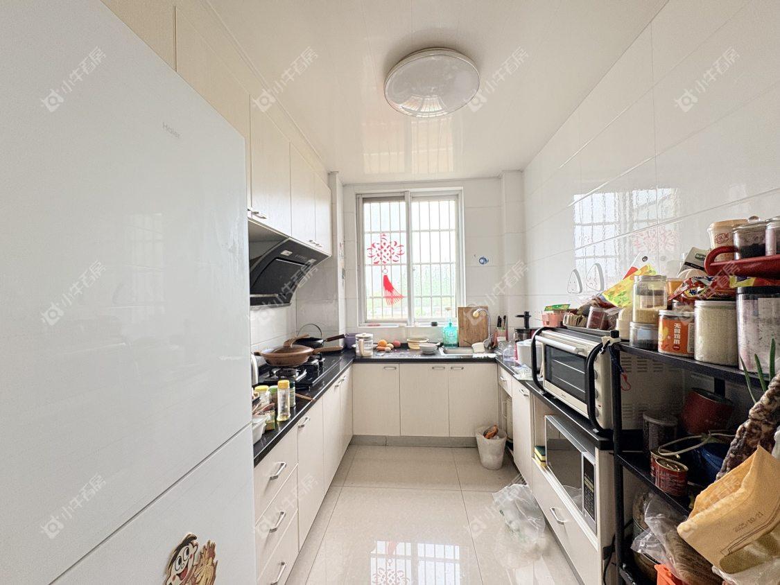 镇江惠泽苑在售二手房源室内图_小牛看房