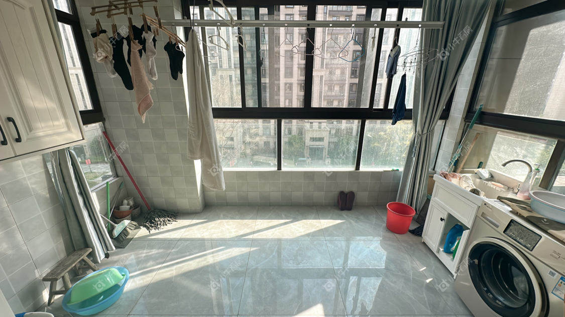 镇江滨河凤凰城在售二手房源_小牛看房