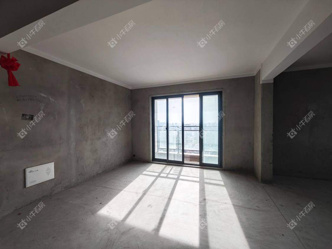 镇江翡翠林花园（天福花园）在售二手房源室内图_小牛看房