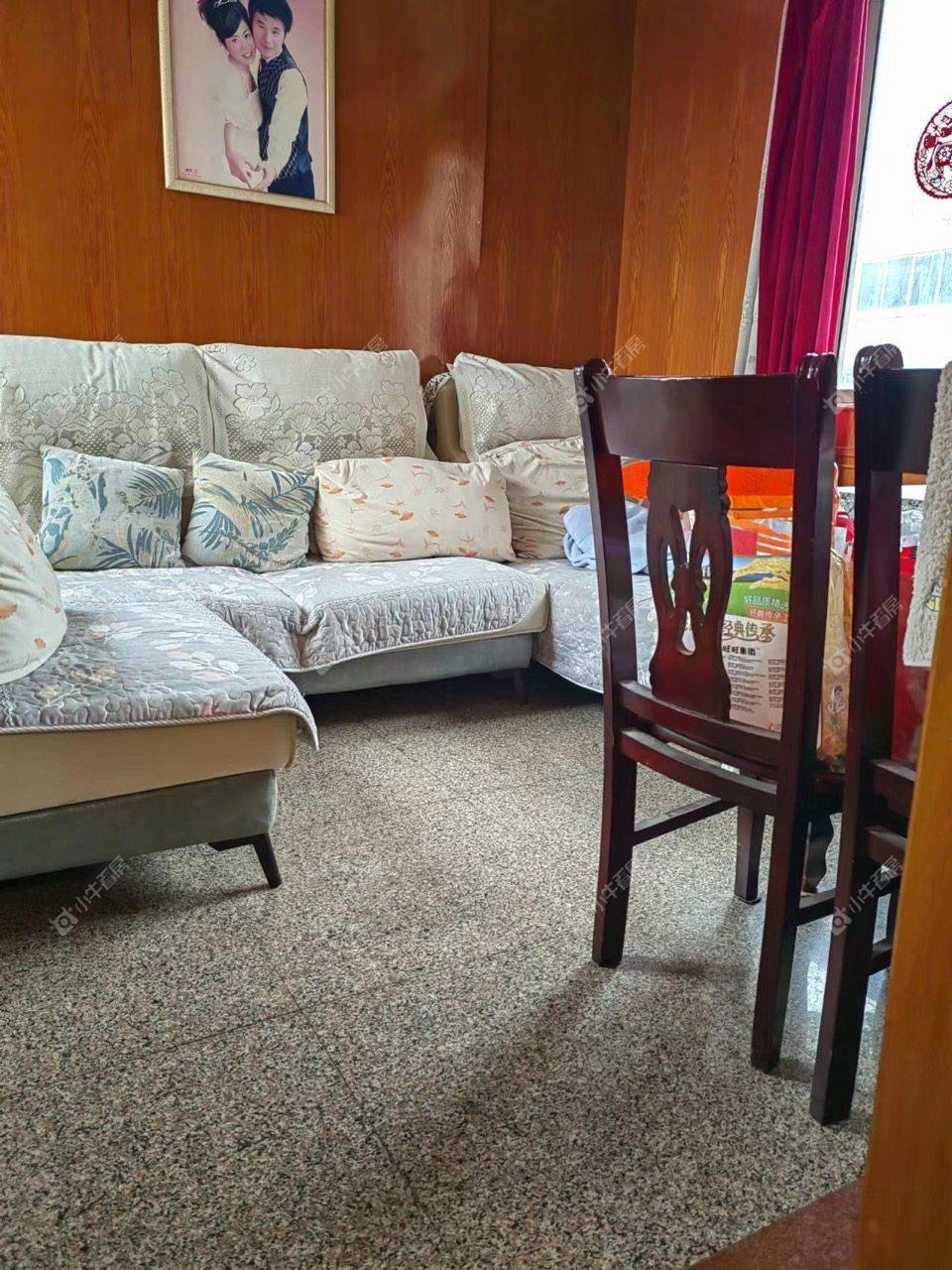 镇江万善园一村在售二手房源室内图_小牛看房