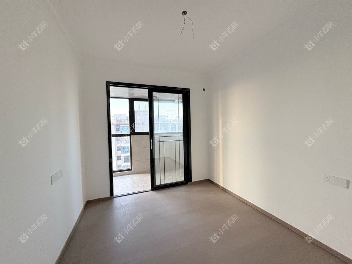 镇江碧桂园樾府在售二手房源室内图_小牛看房