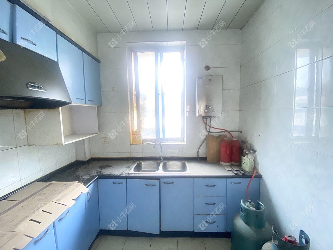 镇江香草新村在售二手房源室内图_小牛看房