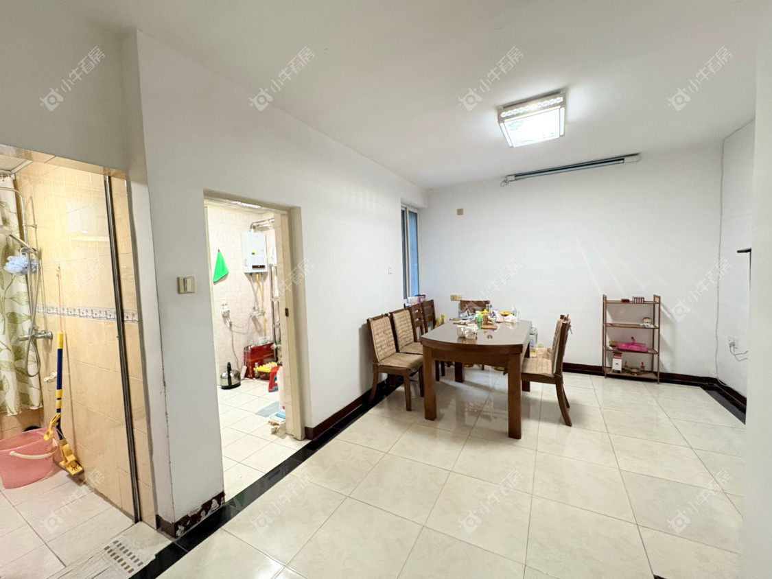 镇江凤凰新村在售二手房源室内图_小牛看房