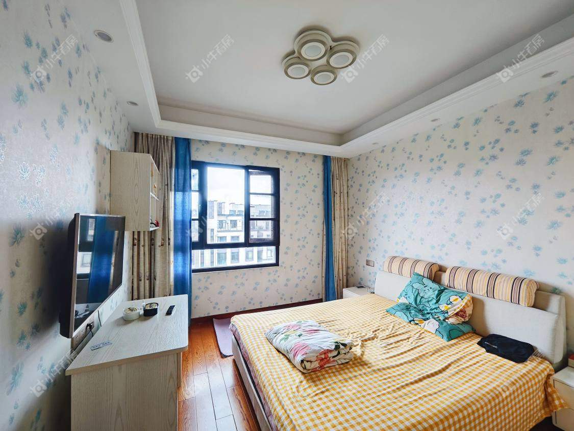 镇江滨河凤凰城在售二手房源室内图_小牛看房