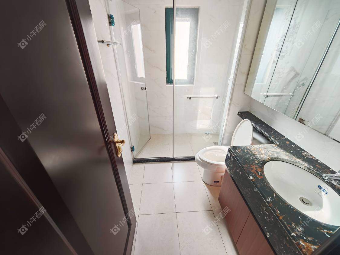 镇江恒大城在售二手房源室内图_小牛看房