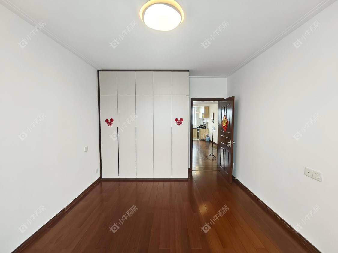 镇江江南嘉园在售二手房源室内图_小牛看房