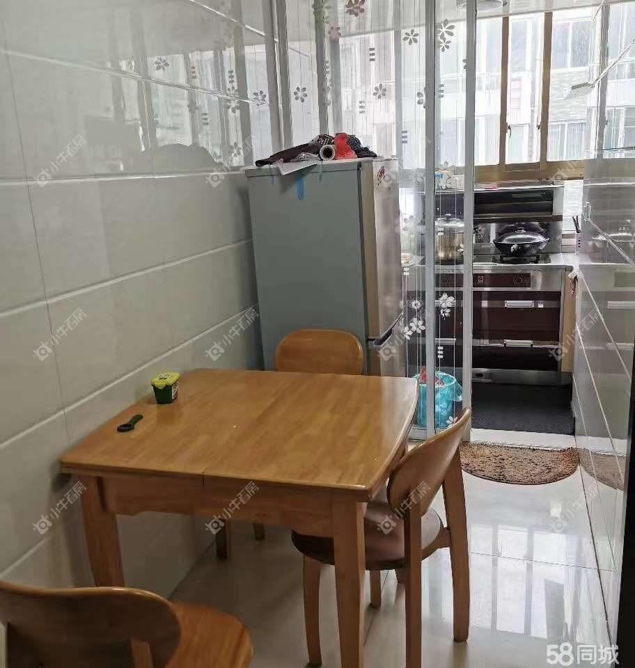 镇江凤凰新村在售二手房源室内图_小牛看房