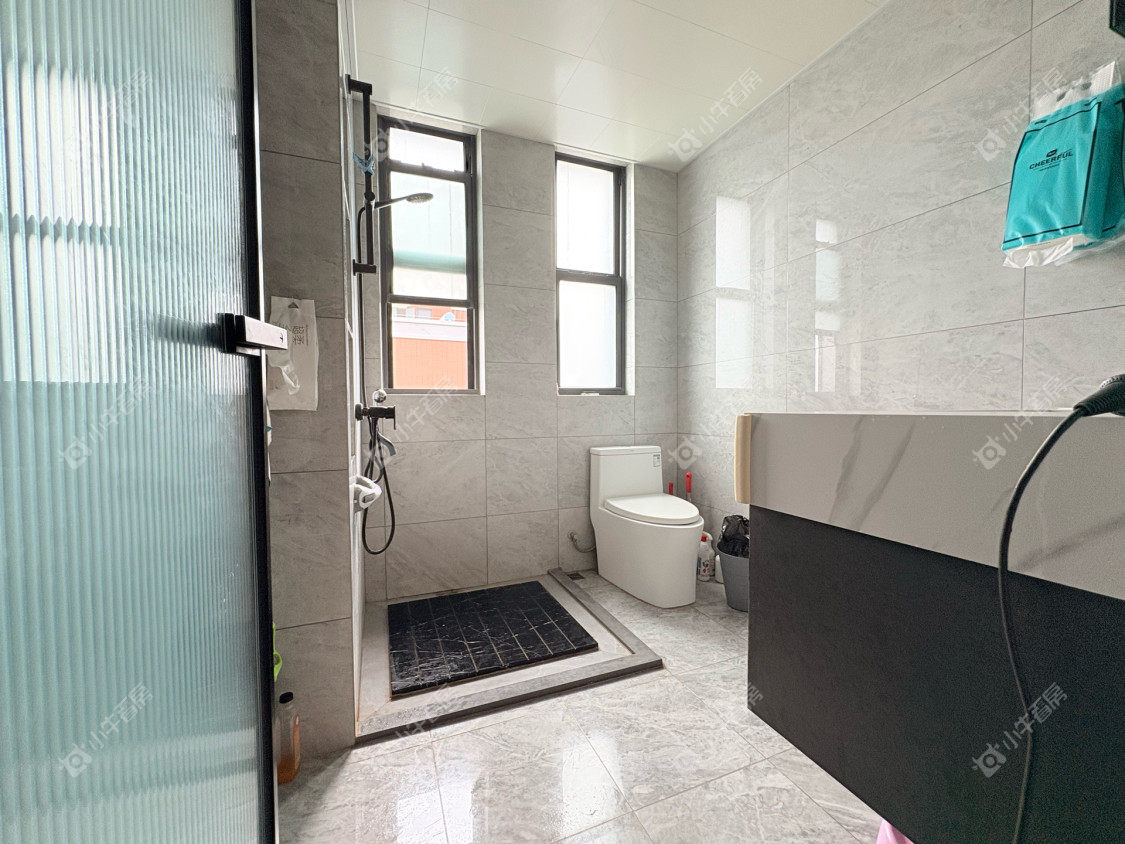 镇江天波城在售二手房源室内图_小牛看房