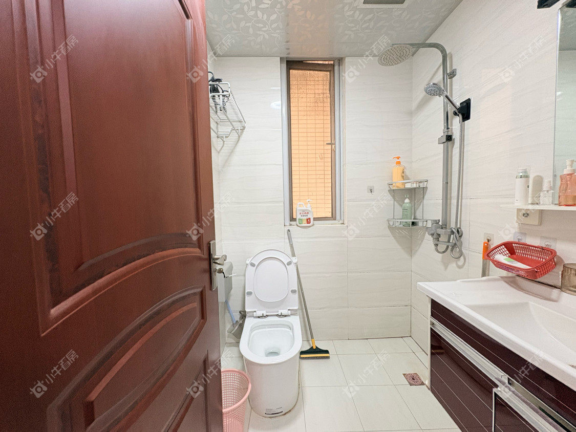 镇江城市绿洲在售二手房源室内图_小牛看房