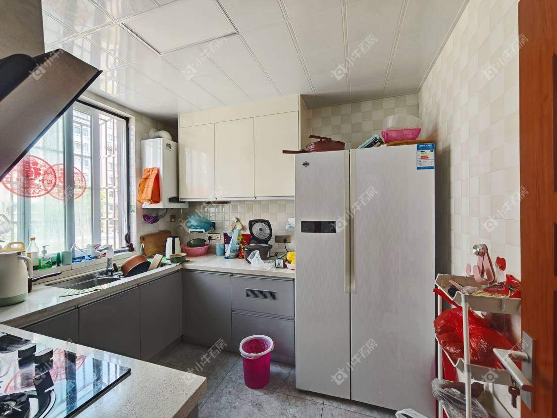 镇江东南新城在售二手房源室内图_小牛看房