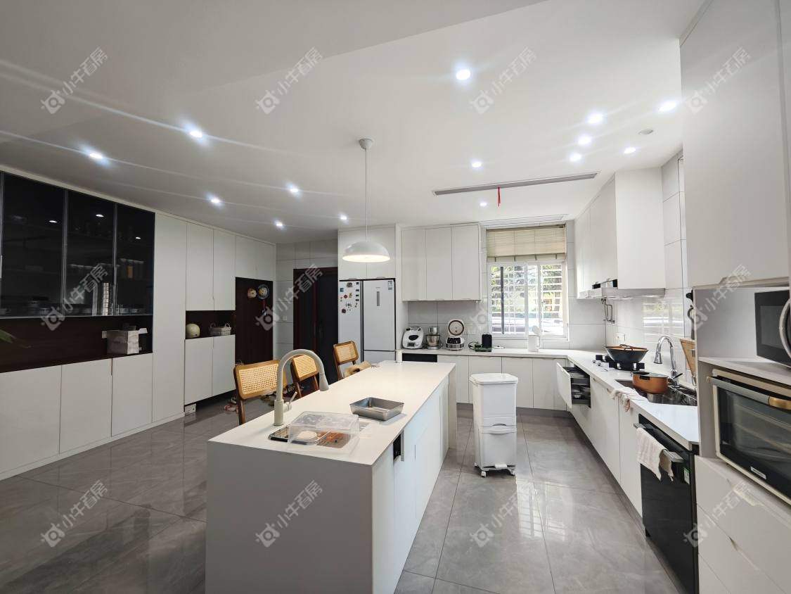 镇江凤翔花园在售二手房源室内图_小牛看房