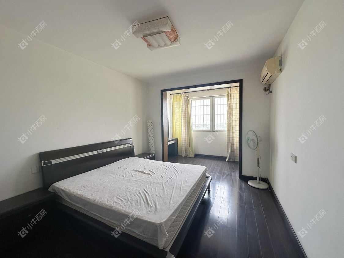 镇江金香花园在售二手房源室内图_小牛看房