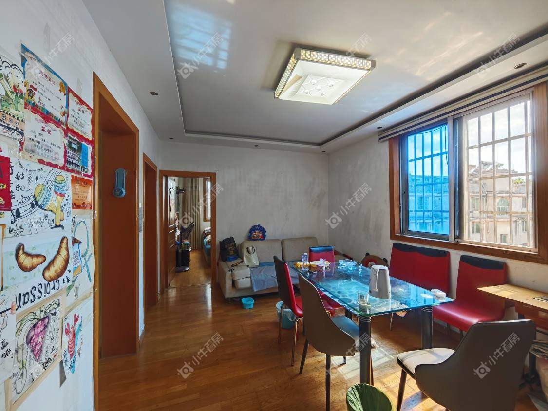 镇江玉泉小区在售二手房源室内图_小牛看房