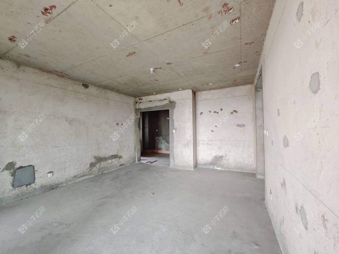 镇江恒大城在售二手房源室内图_小牛看房