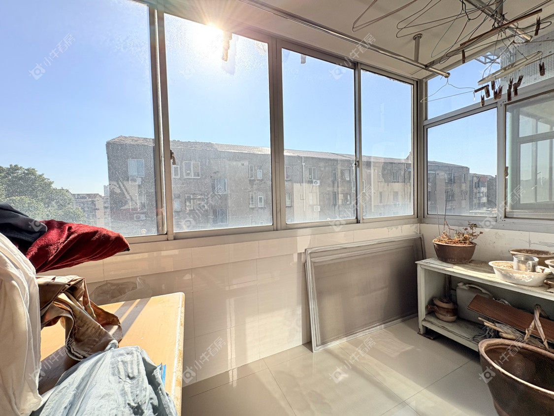 镇江华南新村在售二手房源室内图_小牛看房