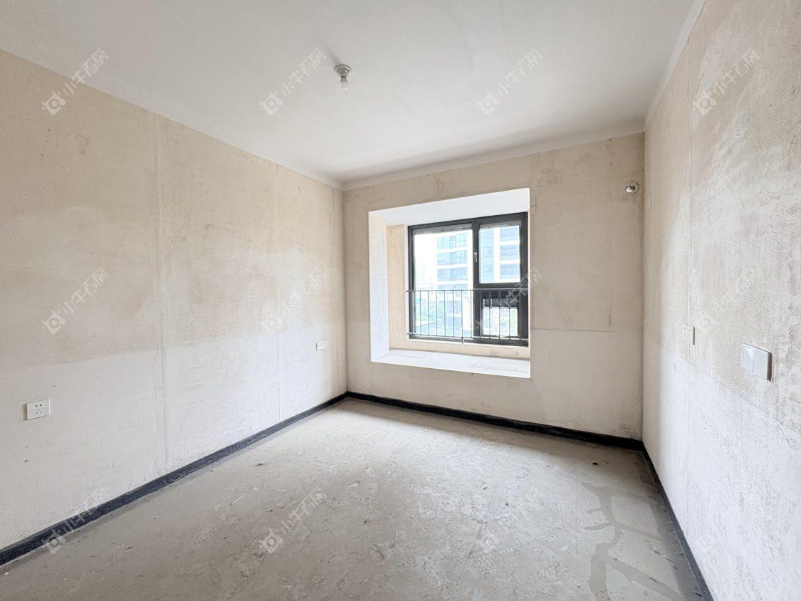 镇江中海时代都会在售二手房源室内图_小牛看房