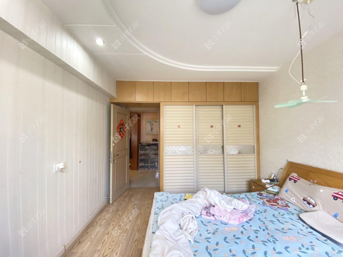 镇江世纪东升在售二手房源室内图_小牛看房