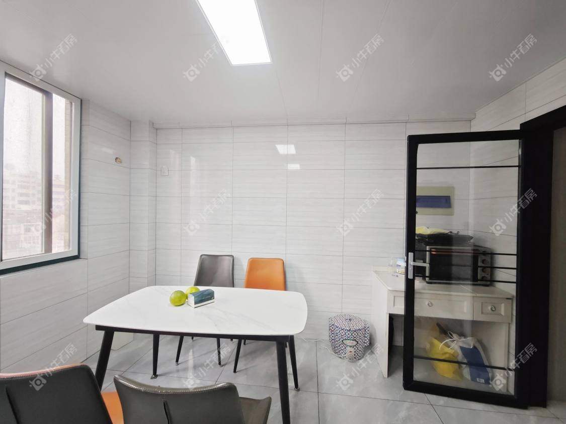 镇江锦江花园在售二手房源室内图_小牛看房