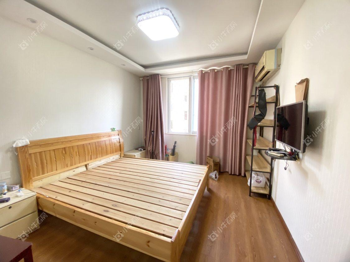 镇江万善园一村在售二手房源室内图_小牛看房