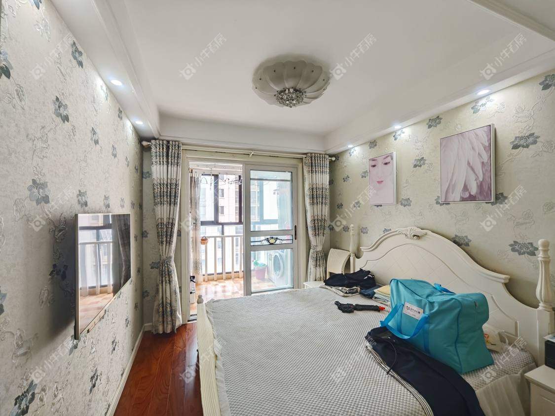 镇江华都锦城在售二手房源室内图_小牛看房