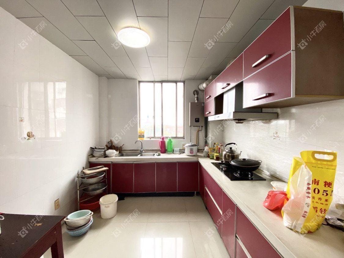 镇江玉乳泉小区在售二手房源室内图_小牛看房