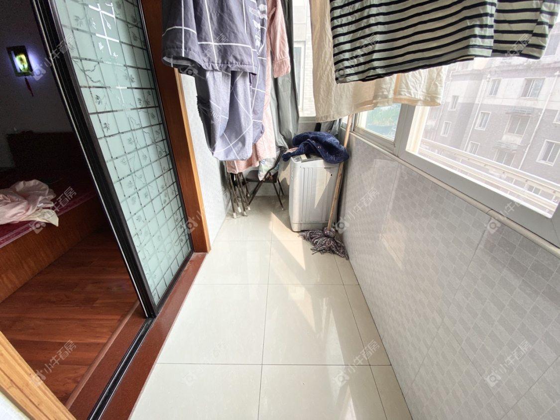 镇江新新家园在售二手房源室内图_小牛看房