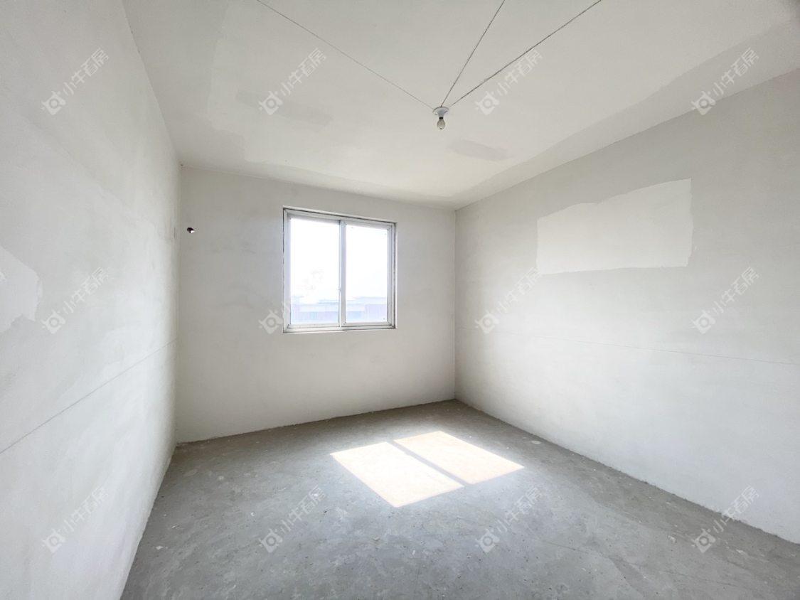 镇江东南新城在售二手房源室内图_小牛看房