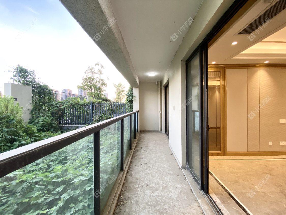 镇江红星天铂在售二手房源室内图_小牛看房