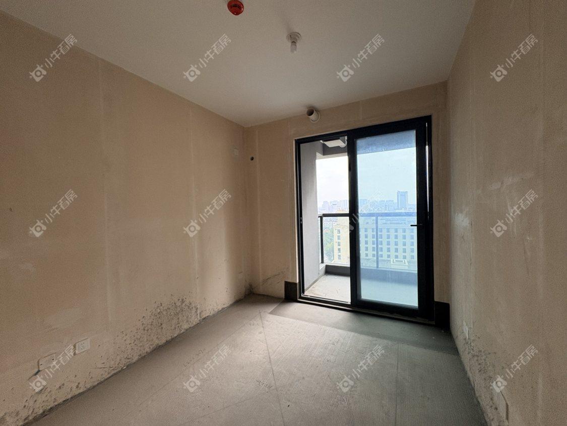 镇江远洋心里在售二手房源室内图_小牛看房