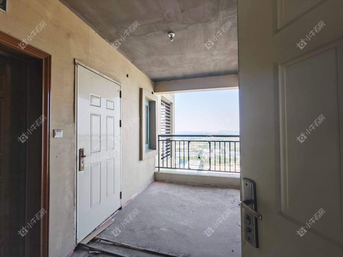 镇江恒大城在售二手房源室内图_小牛看房