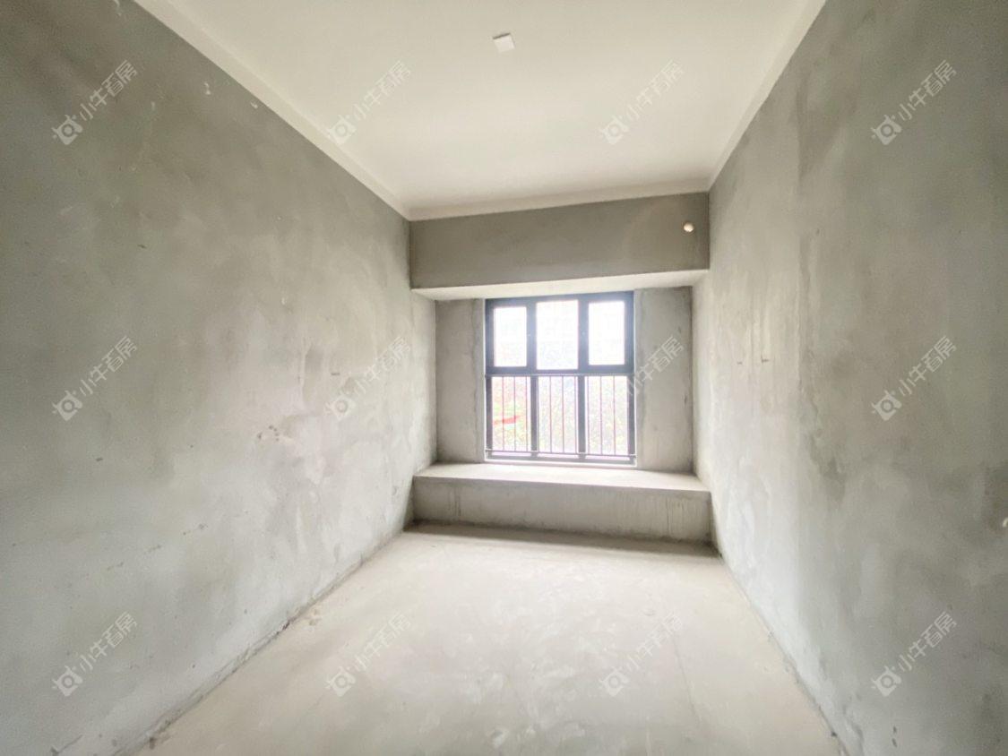 镇江凤熹台在售二手房源室内图_小牛看房