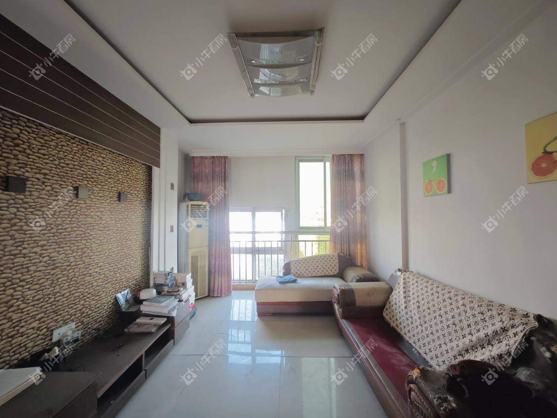 镇江江南嘉园在售二手房源室内图_小牛看房