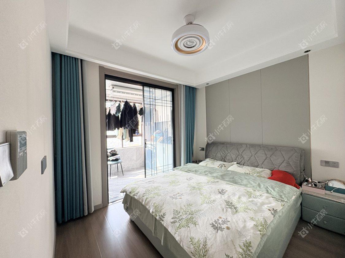 镇江昆仑华府在售二手房源室内图_小牛看房