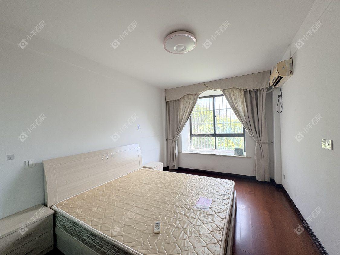 镇江开泰苑在售二手房源室内图_小牛看房