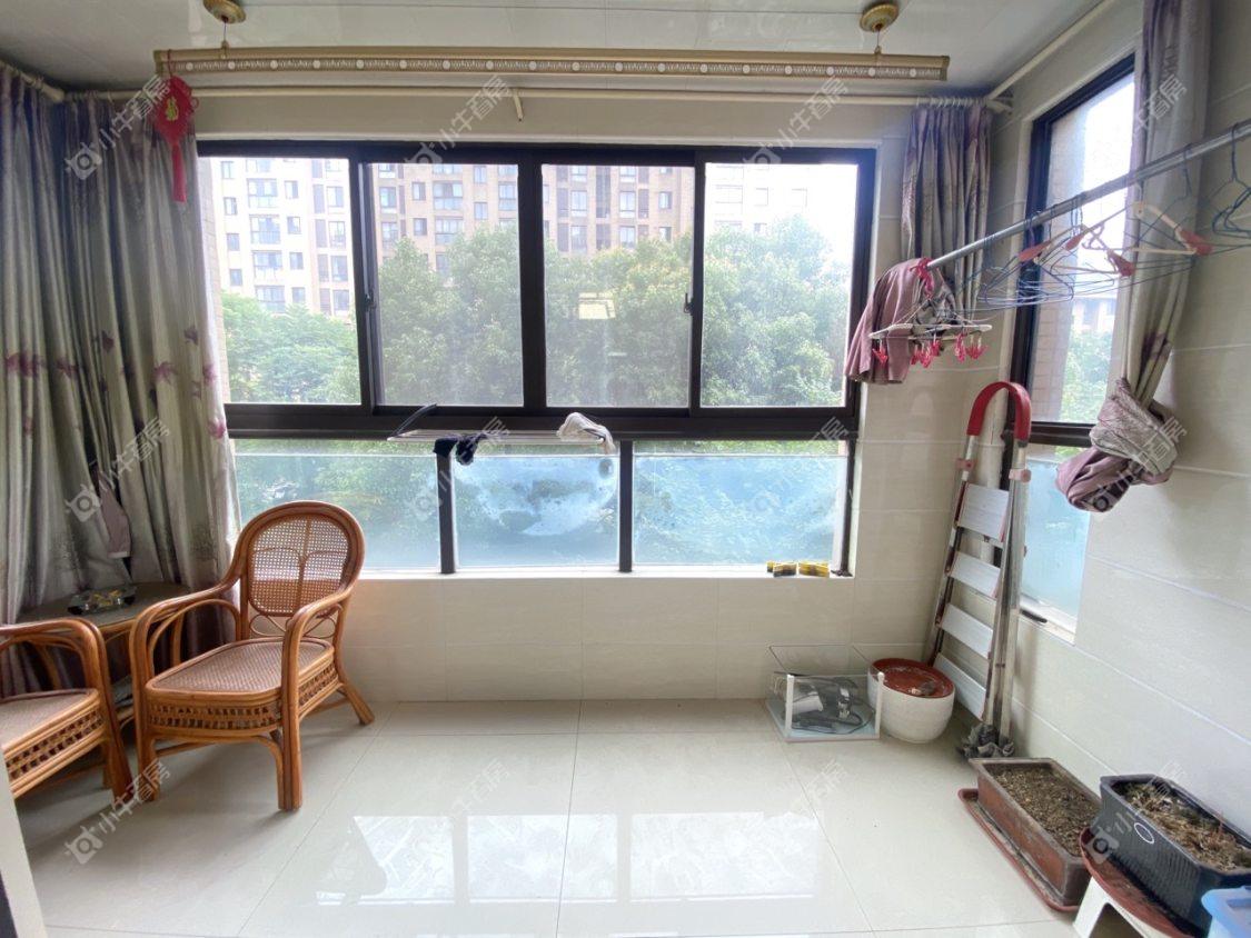 镇江领秀花都在售二手房源室内图_小牛看房