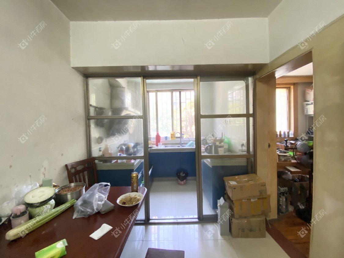 镇江华南新村在售二手房源室内图_小牛看房