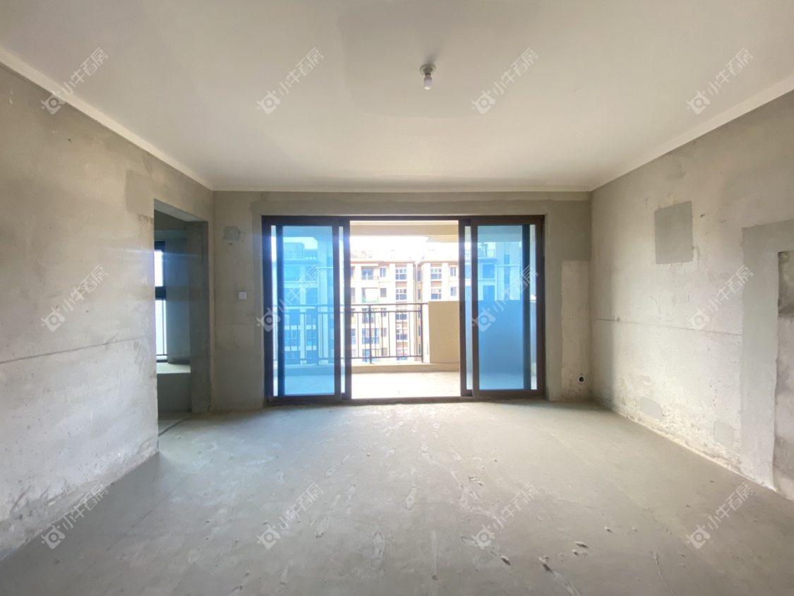 镇江碧桂园樾府在售二手房源室内图_小牛看房